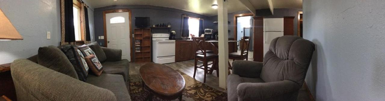 Kodiak Russian River Lodge Екстер'єр фото