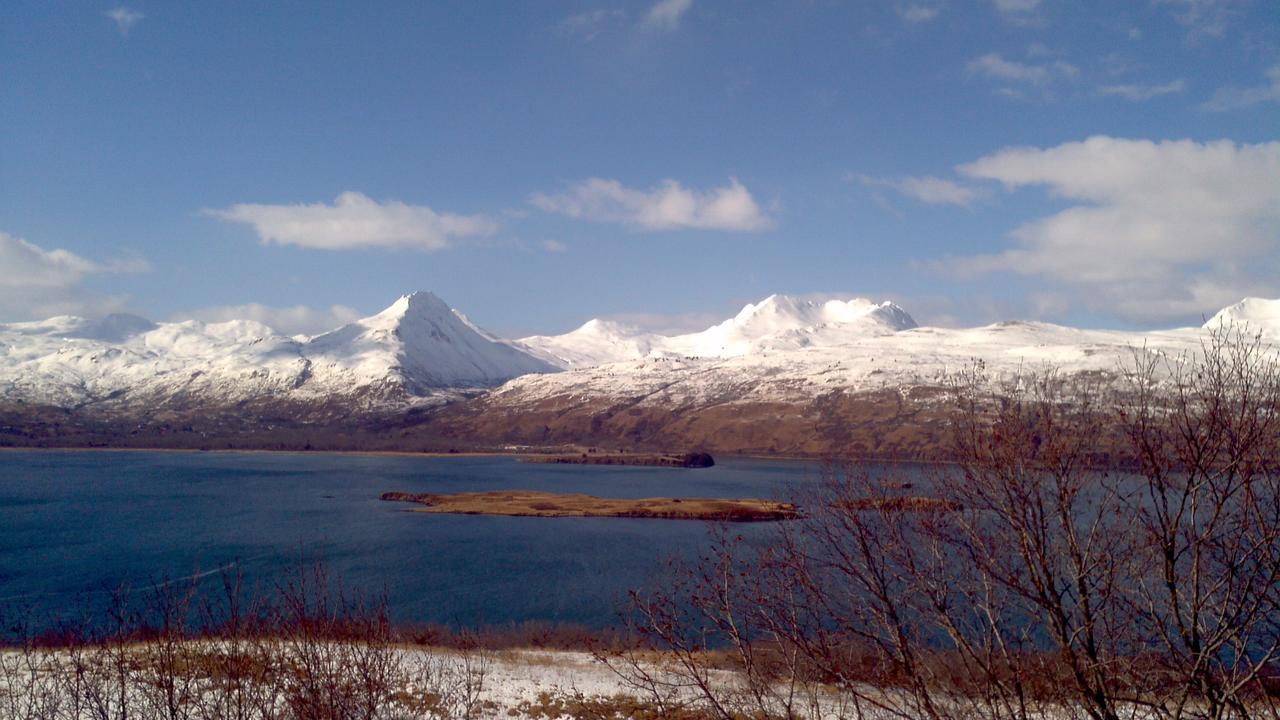 Kodiak Russian River Lodge Екстер'єр фото