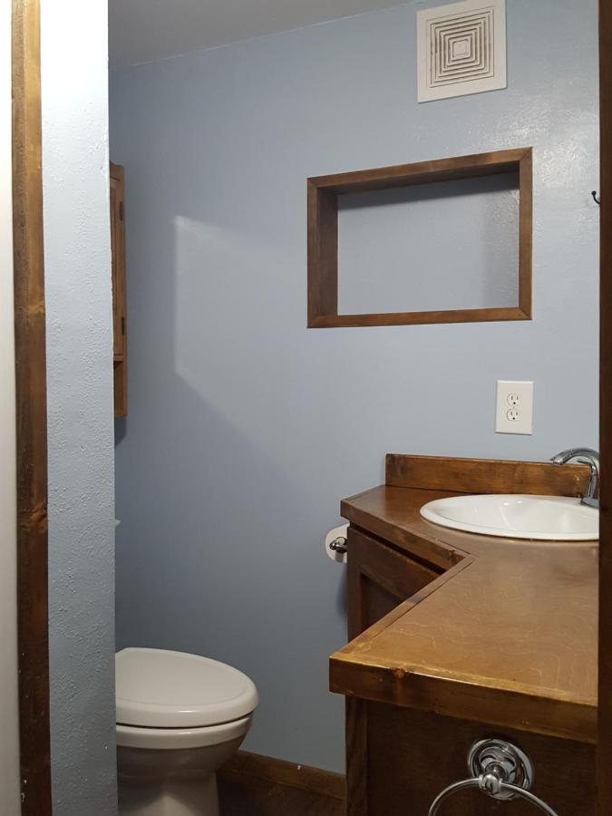 Kodiak Russian River Lodge Екстер'єр фото